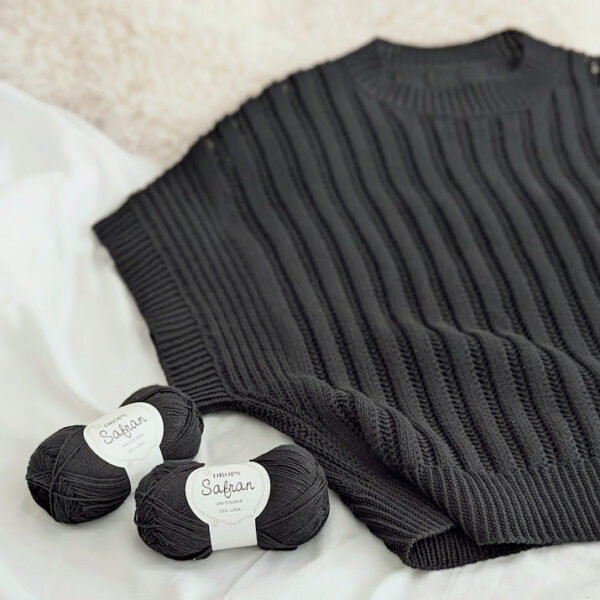Stria - Image 4